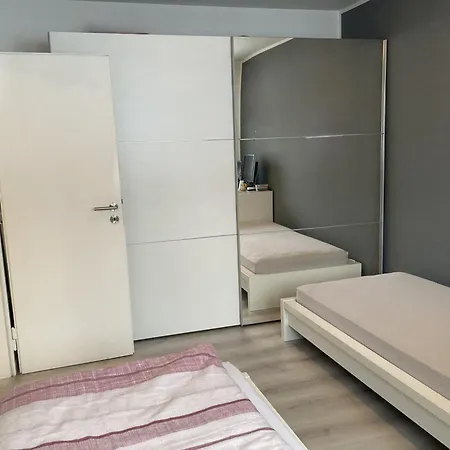 Stilvolle Vollmoeblierte 2 Mit Garten Direkt Am Stadtwald Rabenberg 볼프스부르크